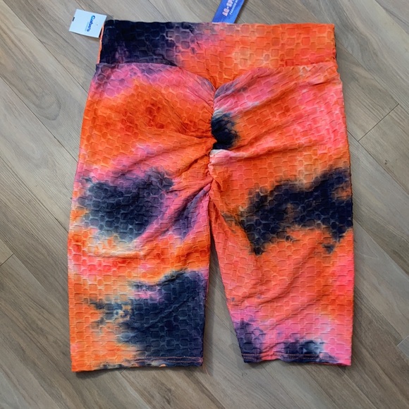 3/$15 Tie dye print honeycomb stretch longer short size 2X jrs - Picture 12 of 15